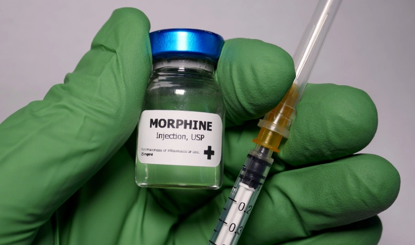 Morphine injection